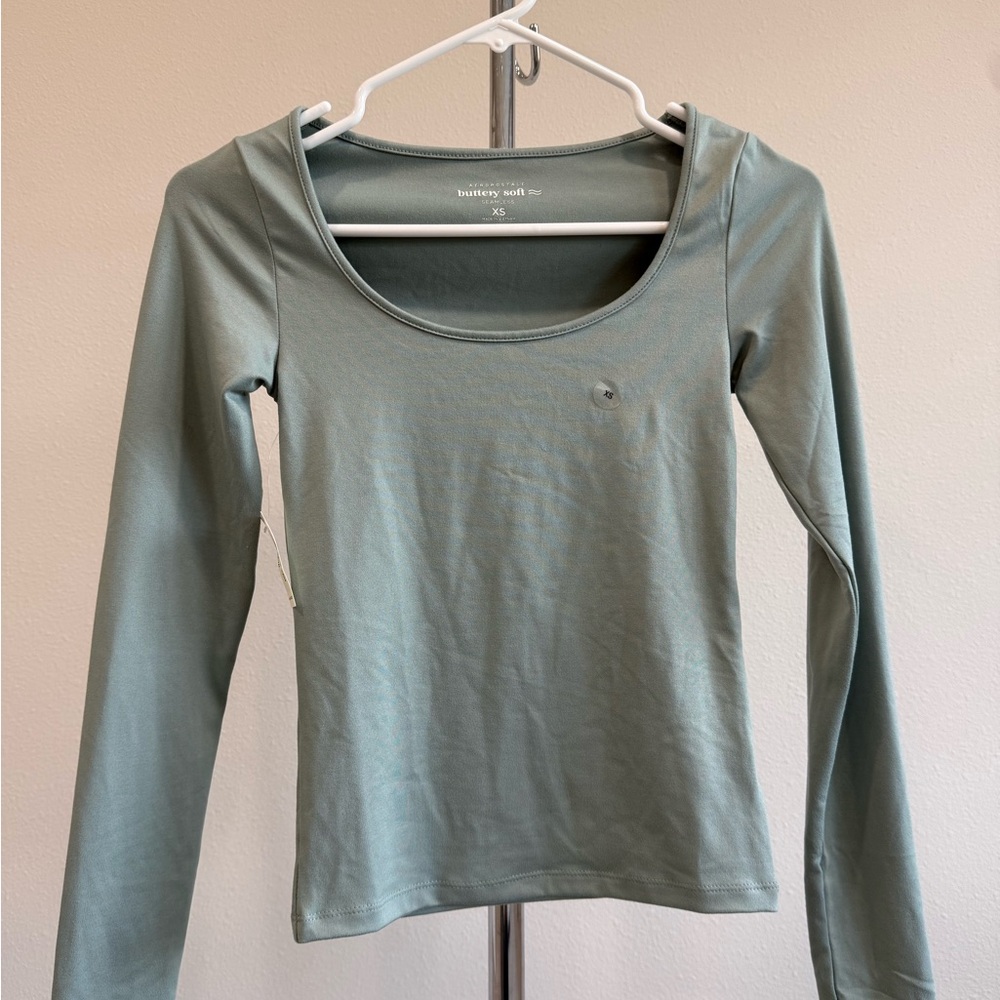 Aeropostale Sage Long Sleeve Tee